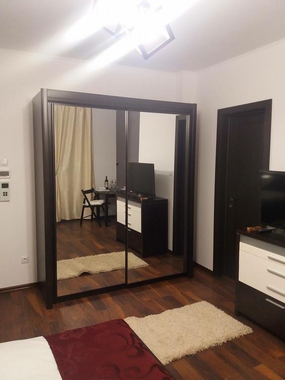 Sophia Studio ياش المظهر الخارجي الصورة